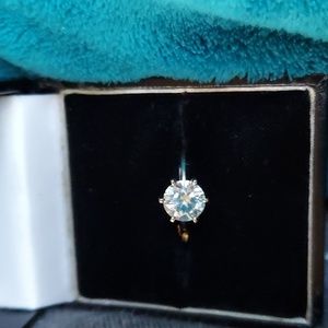2 carats Moisanate Tiffany set engagement  ring in 14k white gold. Size 7